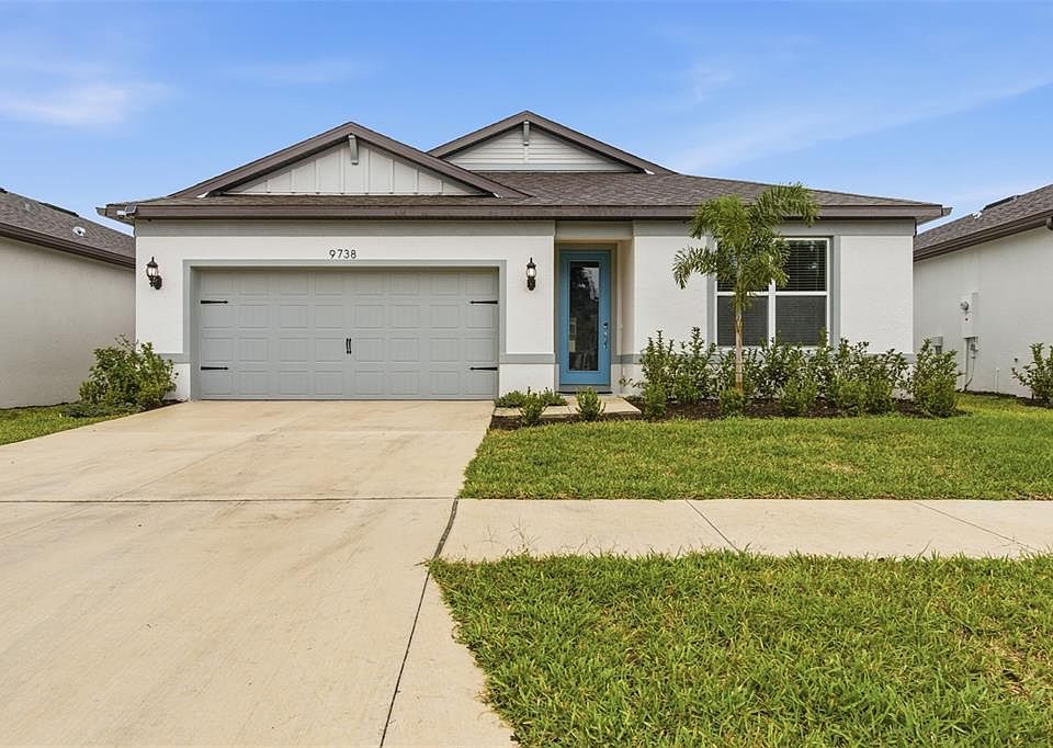 1st image of 9738 REDWOOD HEIGHTS LOOP