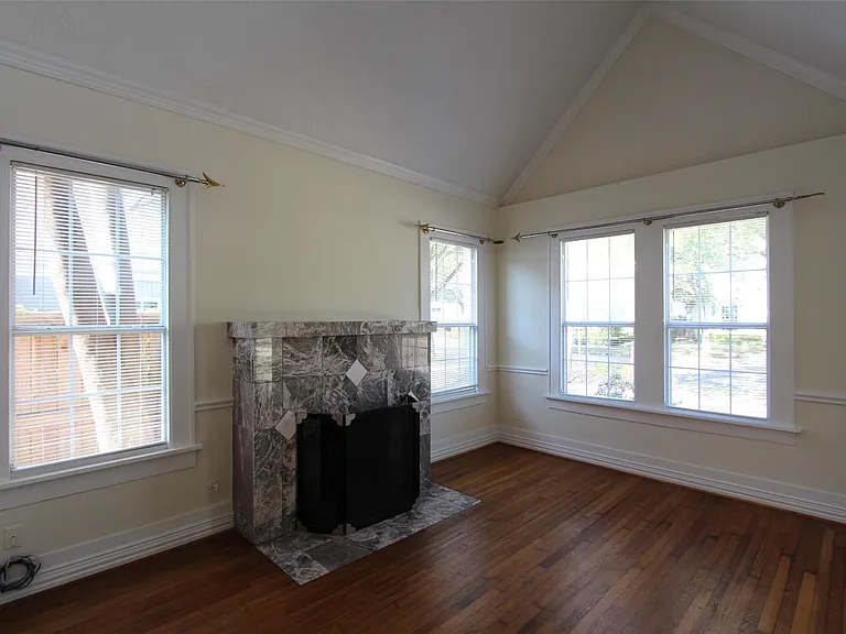 3127 Rice Blvd — Photo 3