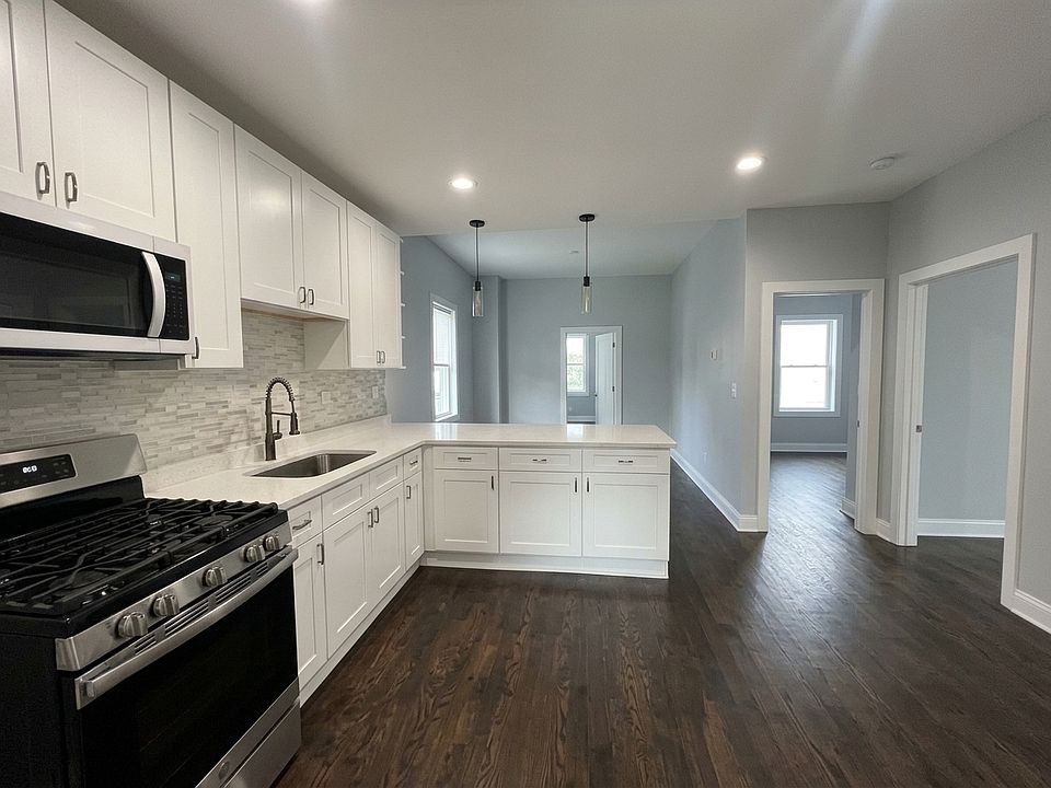 1st image of 5447 W Ohio St #2W