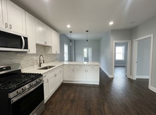 5447 W Ohio St #2W, Chicago, IL 60644