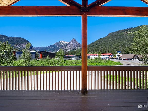 5th image of 106 Guye Peak Lane