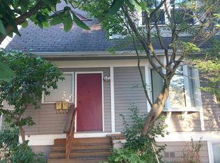 712 Warren Ave N UNIT A, Seattle, WA 98109