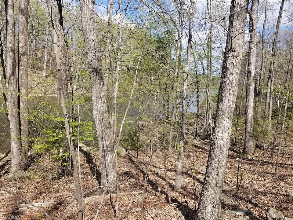 1st image of 355 Crystal Bay Dr
