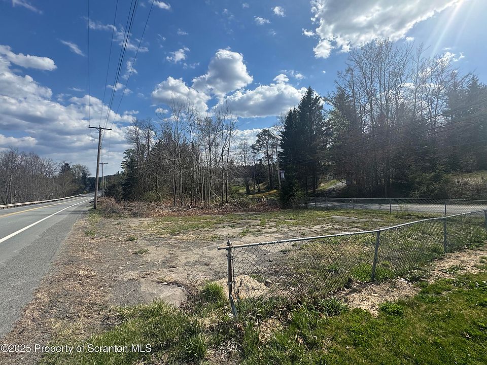 2nd image of Memorial Dr