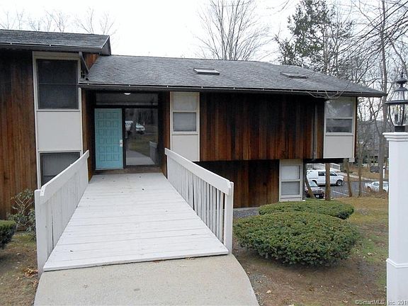 2nd image of 1 Country Squire Dr Unit G