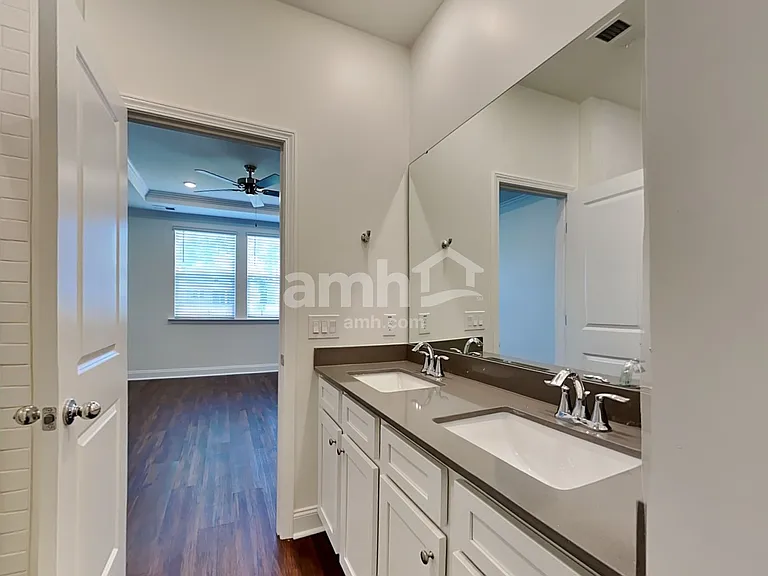 534 Plumeria Ln — Photo 14