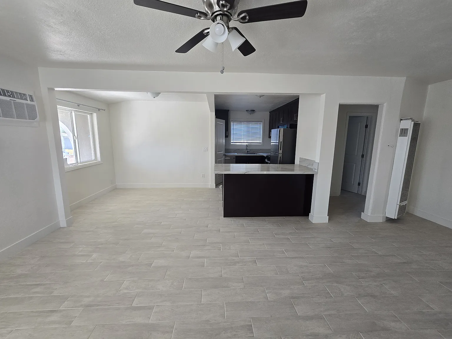 3 bed, 1100 sqft, $3,300 — Photo 1