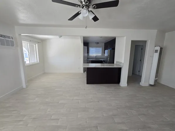 905 W Washington Ave #905, El Cajon, CA 92020