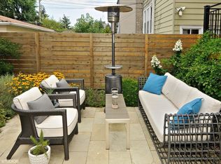 1660 W Carmen Ave, Chicago, IL 60640