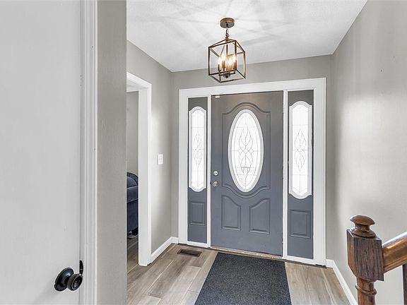 3rd image of 3104 Park Haven Blvd