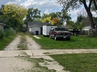 1624 S Grant Ave, Janesville, WI 53546