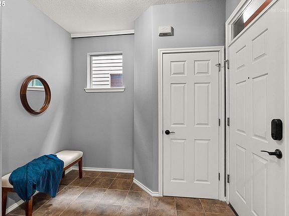 5th image of 15988 SW Langer Dr