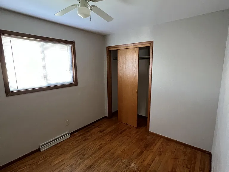 1510 S 38th St — Photo 3