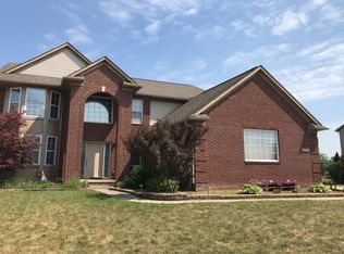 6575 Sadie Ln #253, Van Buren Township, MI 48111