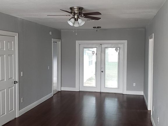 2nd image of 439 E Kaley St #A