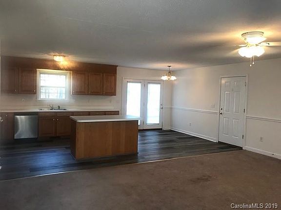 2nd image of 621 Sharon Dr