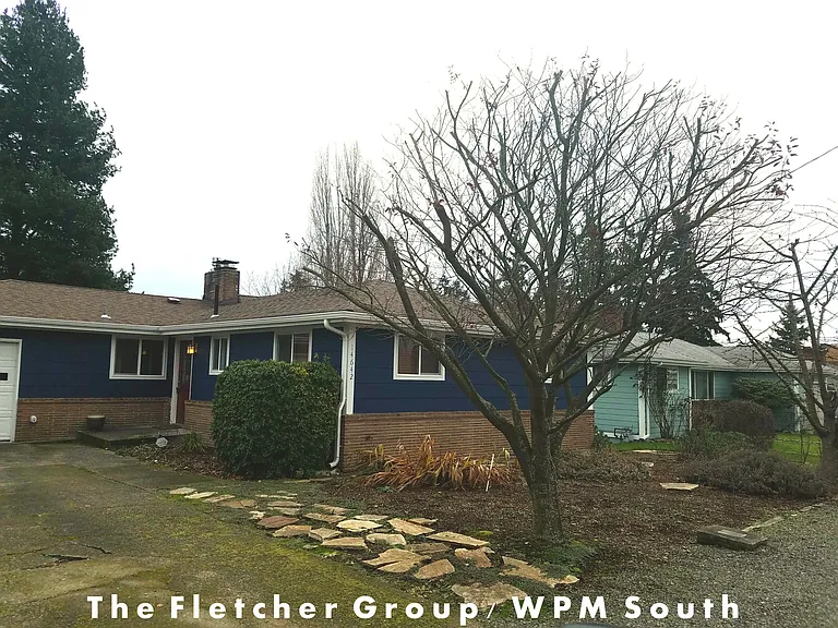 14642 7th Ave SW — Photo 1