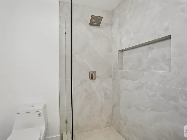 9203 Chaney Ave — Photo 14