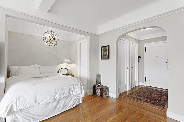 Rented by Corcoran | media 13