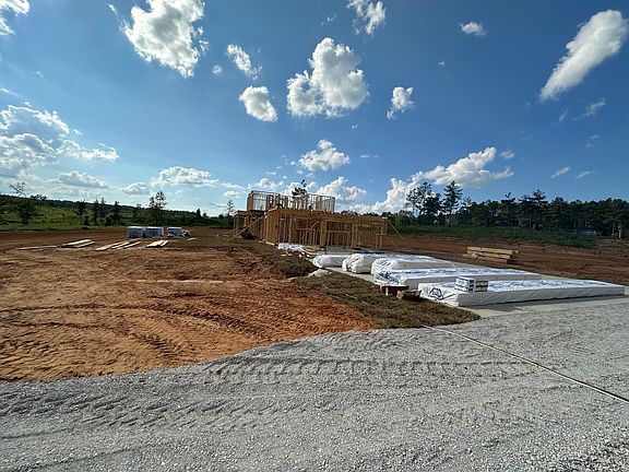 4th image of 14 County Road 226