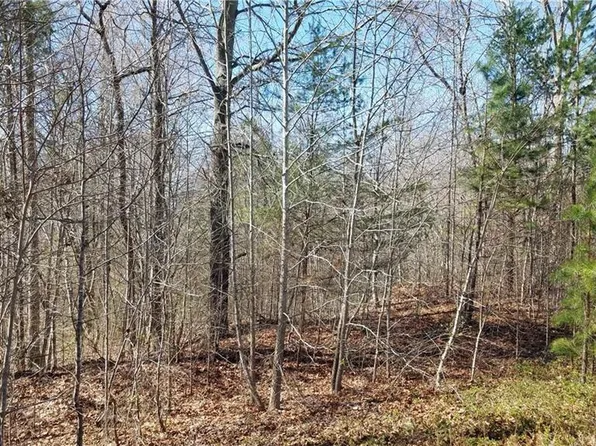 207 Lester Dr, Lexington, NC 27292