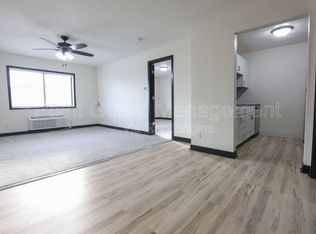 7112 Jones Cir APT 6, Omaha, NE 68106