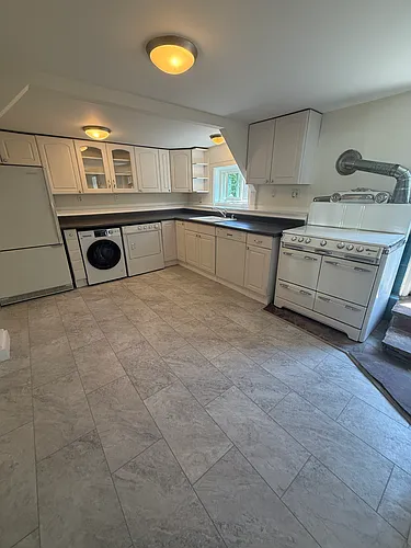93 Medway Rd Photo 1
