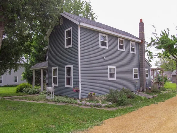 201 West Main Street, Cobb, WI 53526