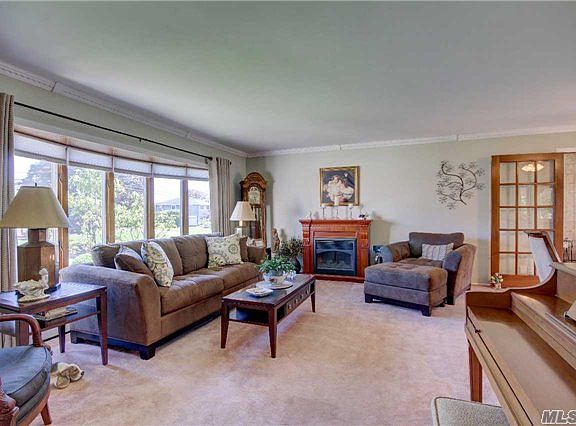 2nd image of 38 Shelley Dr