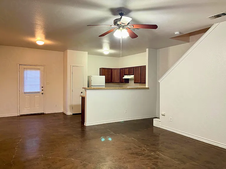 Kingsbury View-8603 — Photo 5