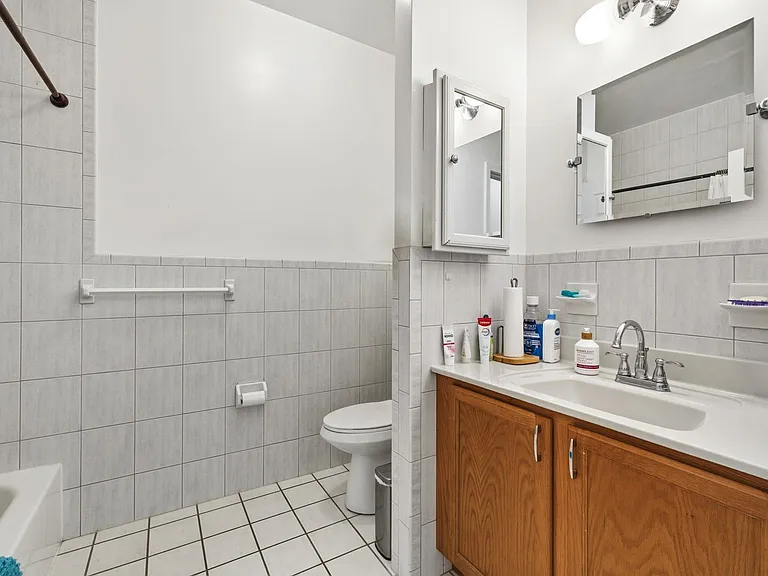 120 Garabrant St #1 — Photo 10