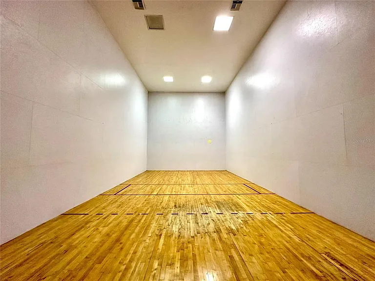 5140 Conroy Rd #27 — Photo 36