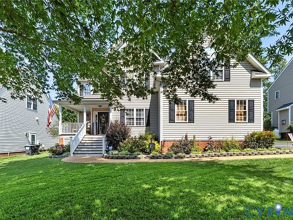 2nd image of 12766 Forest Mill Dr