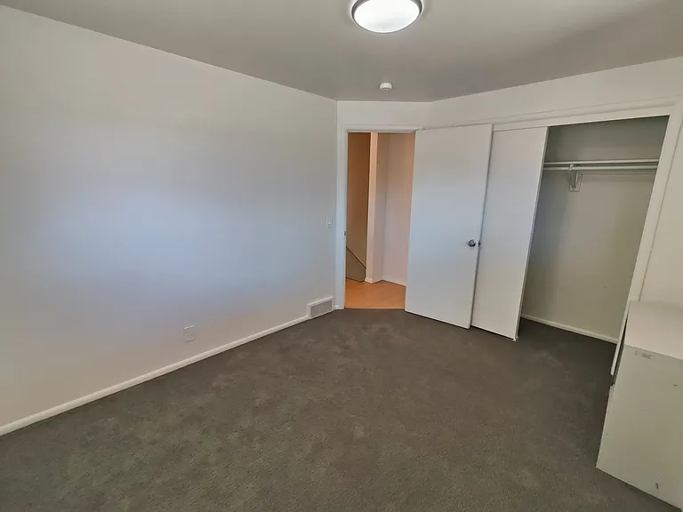 349-357 N 800 W — Photo 10