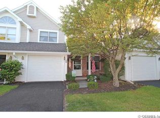 34 Running Creek Cir, Rochester, NY 14623