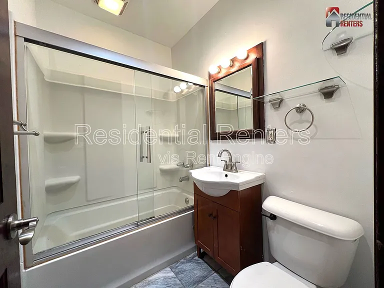 2728 N 47th St — Photo 8