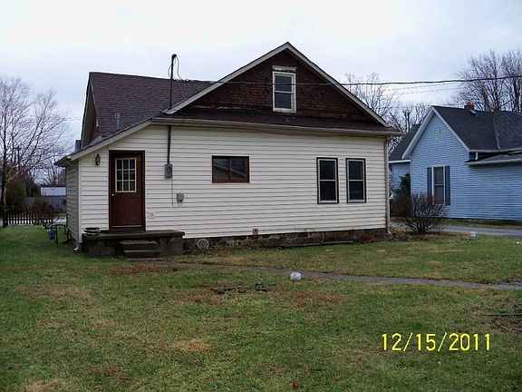 5th image of 1117 N Ford St