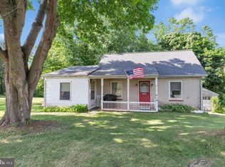 1559 Wind Hill Rd, Coopersburg, PA 18036