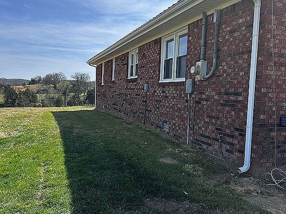 5th image of 262 Stanley Syra Rd