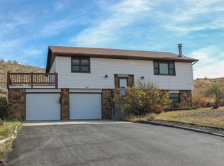 5225 Saddlestring Rd, Casper, WY 82604