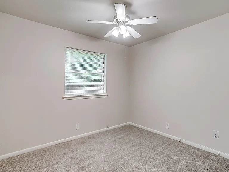 816 E Mustang St — Photo 26