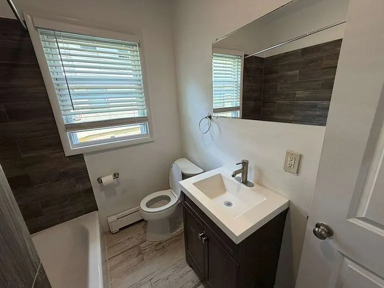 41 Lincoln Ave — Photo 23