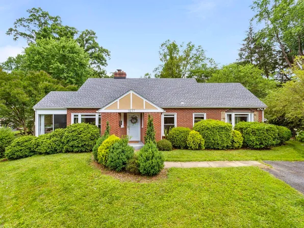1537 Rugby Ave, Charlottesville, VA 22903