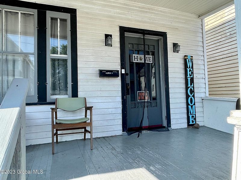 2nd image of 61.5 Milton Avenue