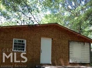 279 N Lake Dr, Jonesboro, GA 30236