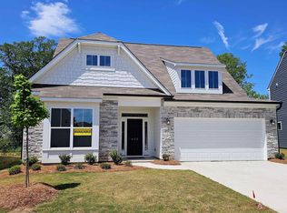 652 Columbus Cir, Simpsonville, SC 29680