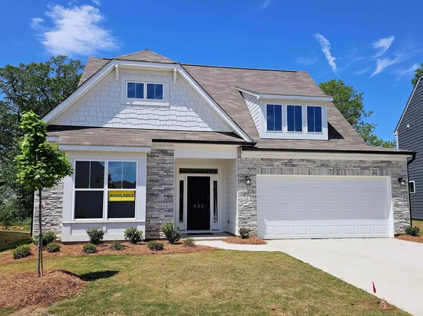 652 Columbus Cir, Simpsonville, SC 29680