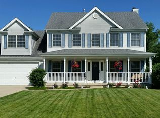 1186 Homestead Dr, Yorkville, IL 60560