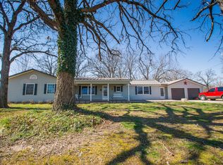 19150 Hereford Rd, Neosho, MO 64850