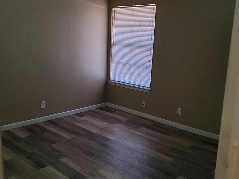 2030 Menard Hwy #2 — Photo 10